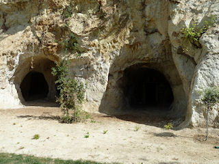 Höhlen Chalay